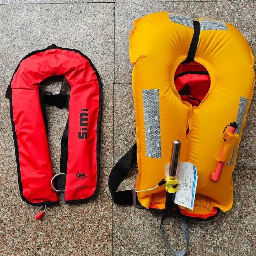 Protector Life Vest - Reliable Safety & Buoyancy