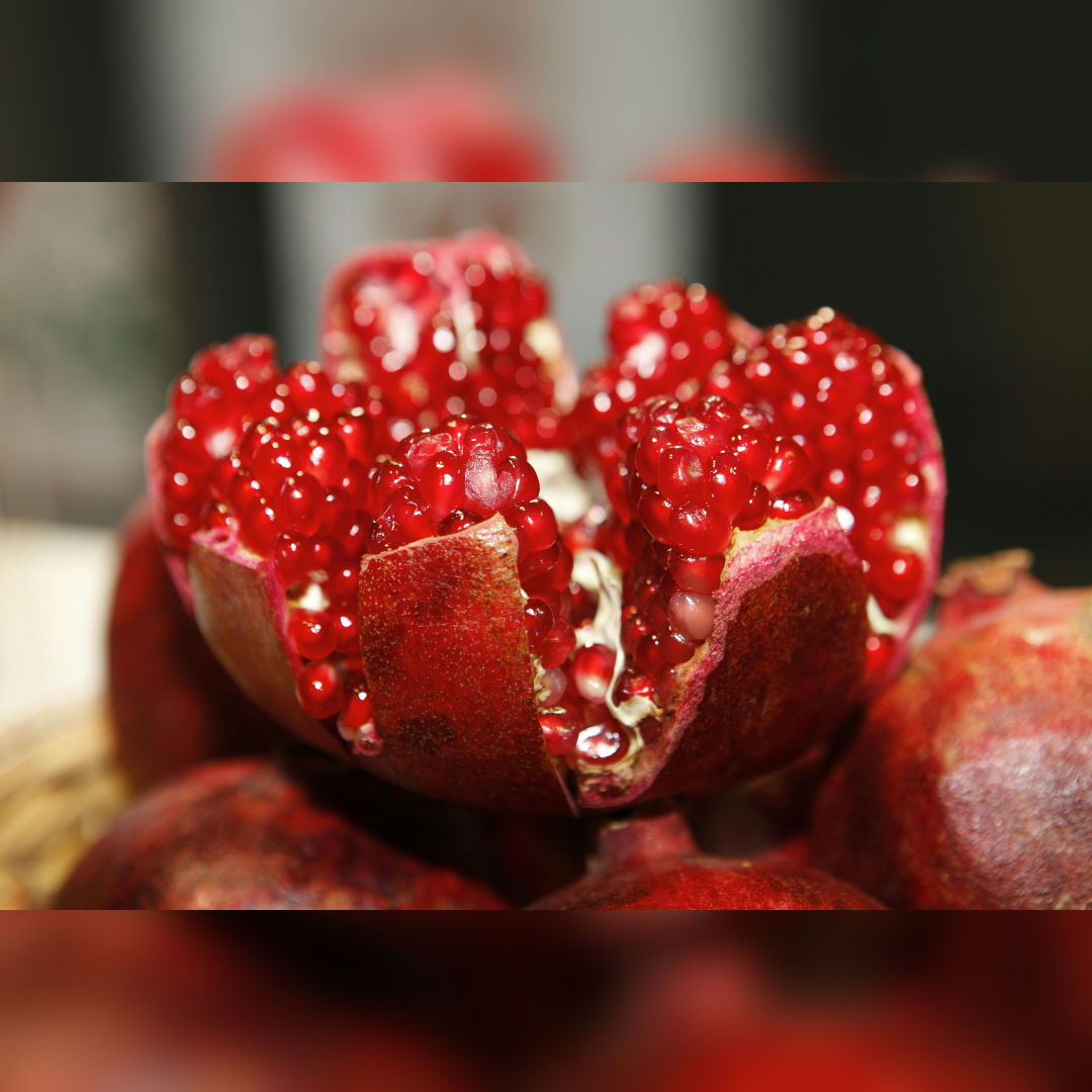 Fresh Pomegranate Juicy Antioxidant Rich Fruit for Daily Health Immunity Boost & Natural Energy