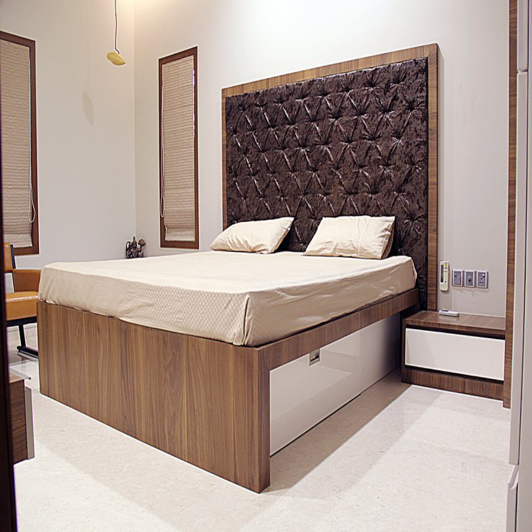 Sheesham Modern Bedroom Furniture, Size: 6x6.25