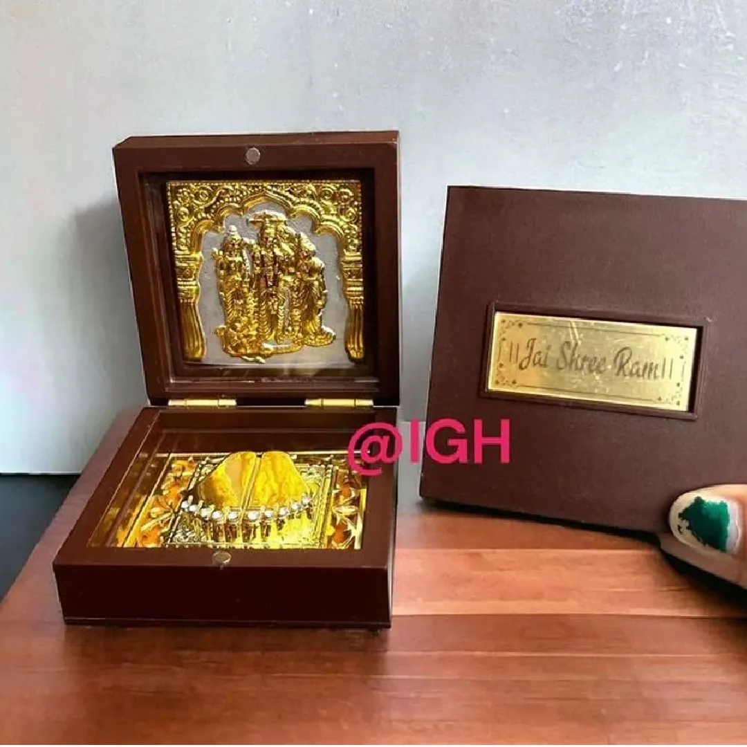 Brass Shree Ram Wooden Momento Premium Religious Gift