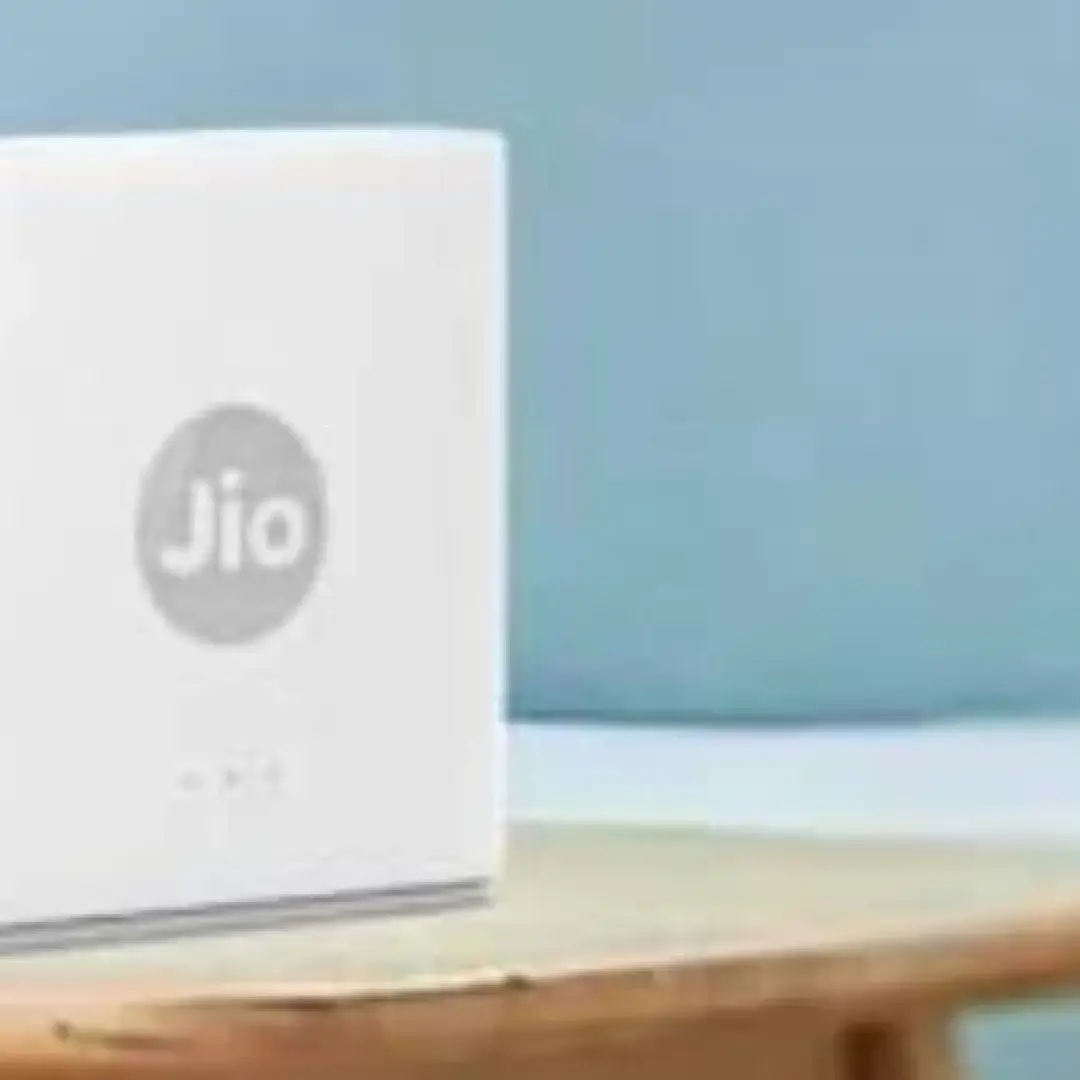 Jio Fiber Broadband Services with 30 Mbps High-Speed Internet