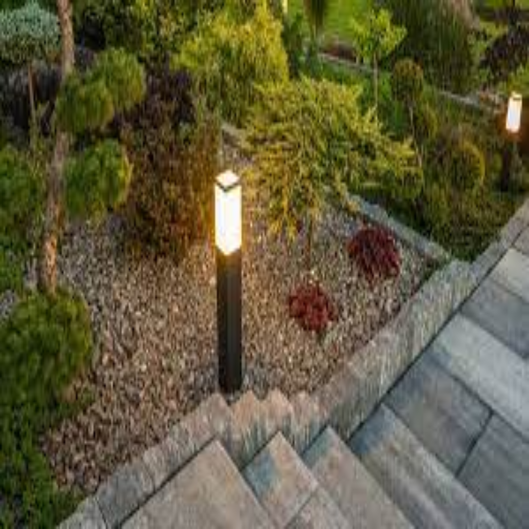 Low-Voltage Landscape Lighting Kits For Outdoor Spaces