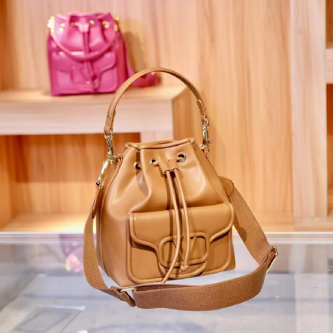Valentino Bucket Tote Bag - Chic & Spacious Handbag