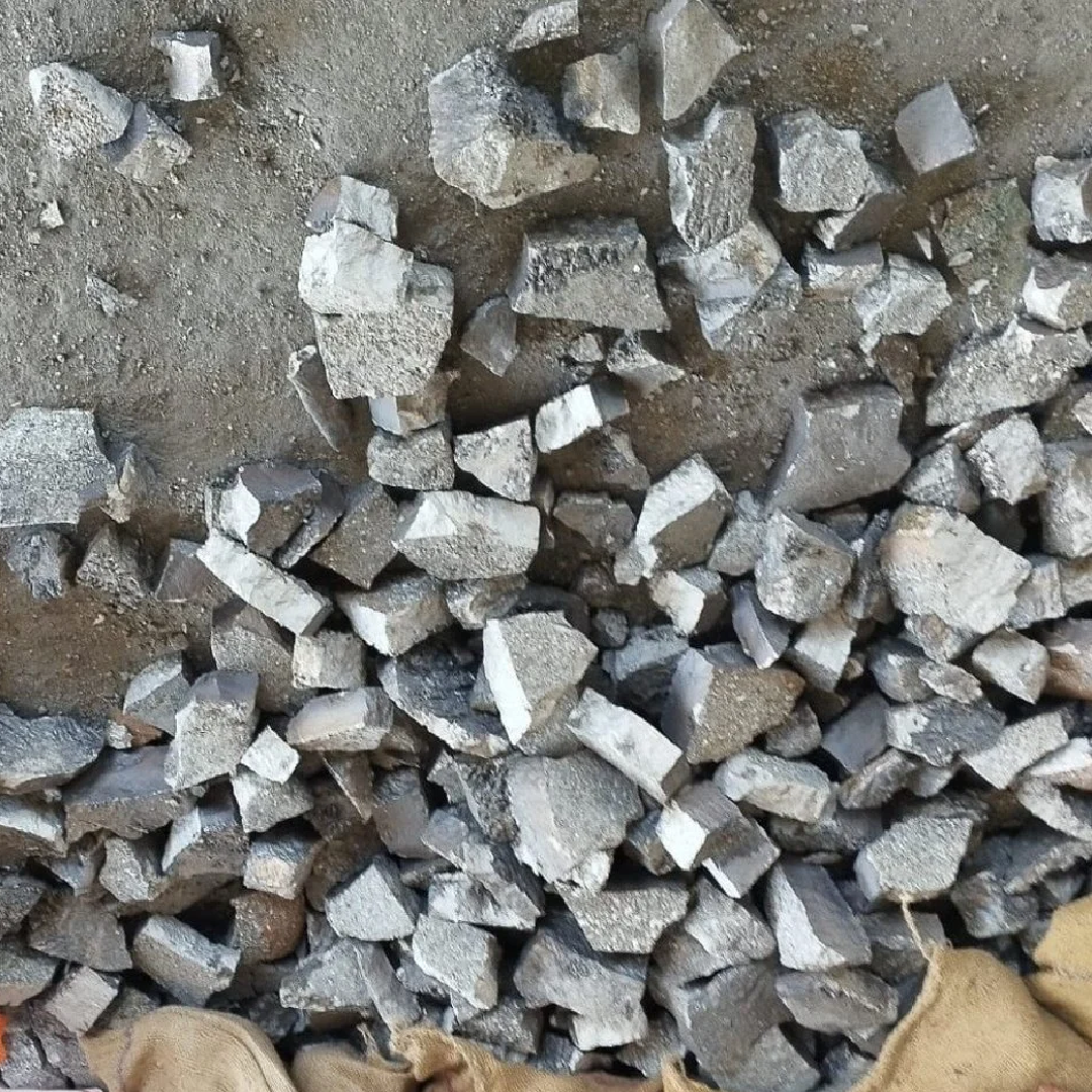 Manganese Ore Lumps, Grade: 26% To 50%, Packaging Size: Loose
