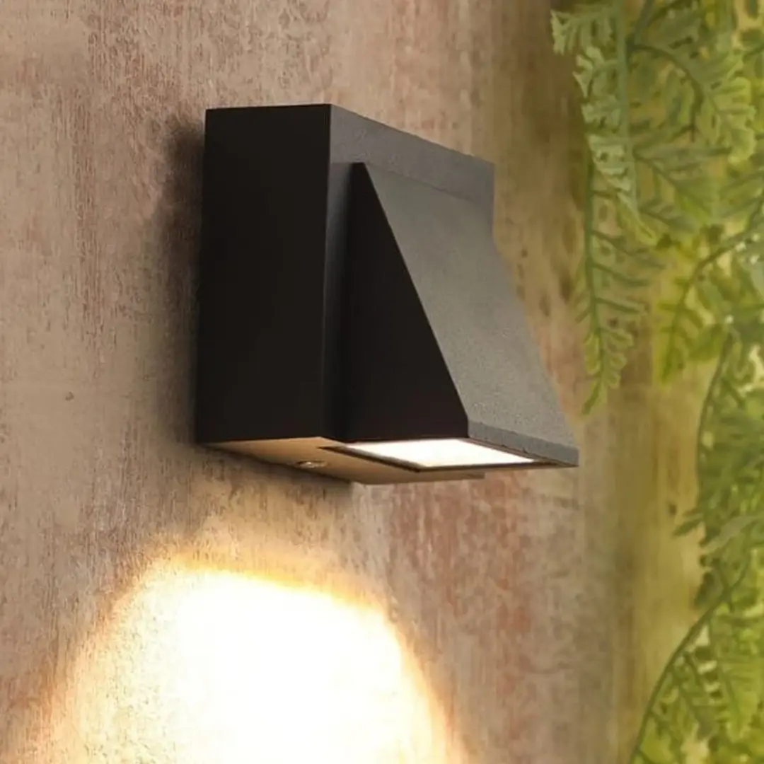 Aluminium LED Black Accent Light, 6 W for Home