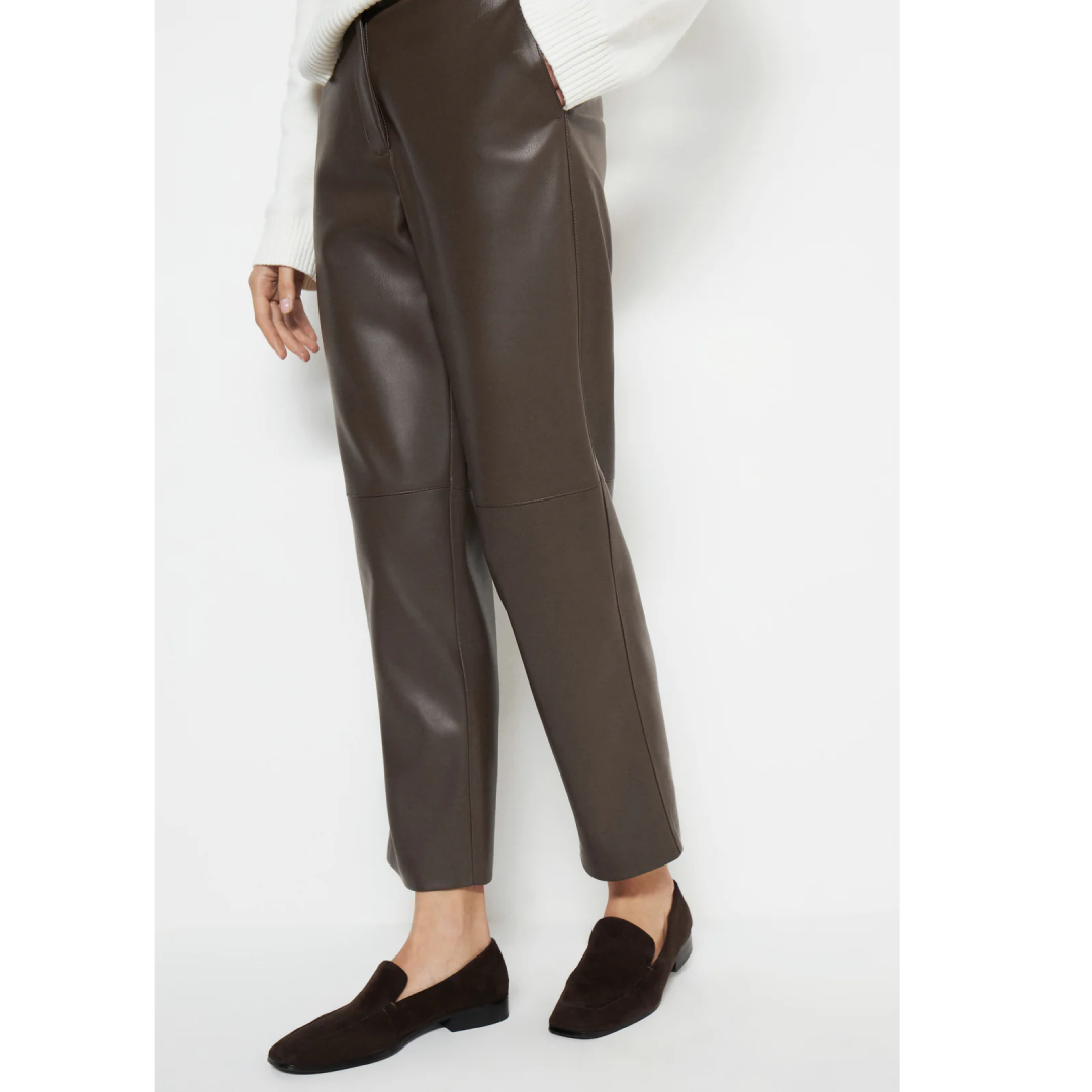 Faux Leather Trousers Trendy Bottom Wear for B2B Fashion Retail Supply