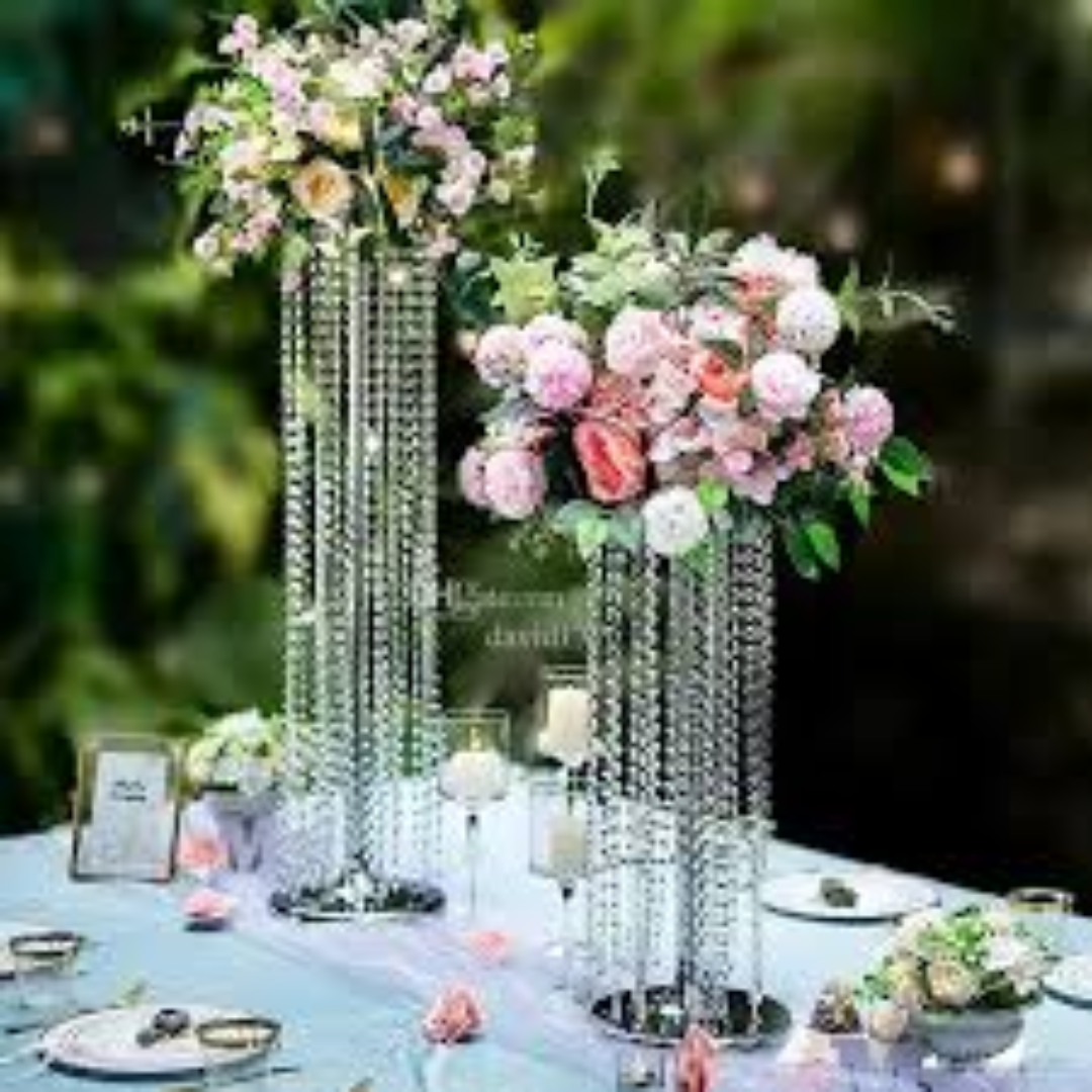 Glass and Crystal Centerpieces for Luxury Event Styling