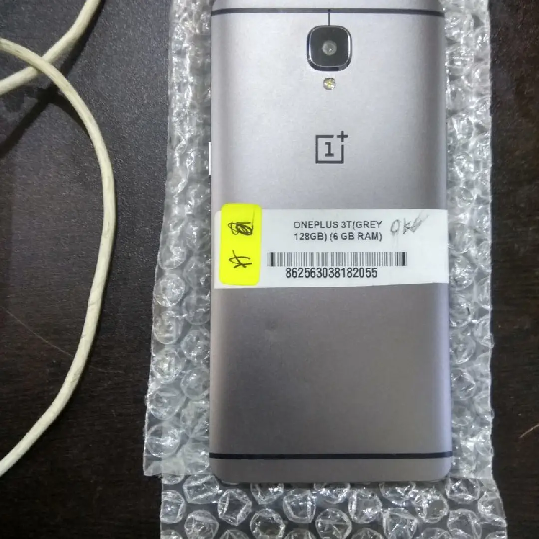 Silver Oneplus 3T Mobile Phone Sleek Design and Powerful Performance