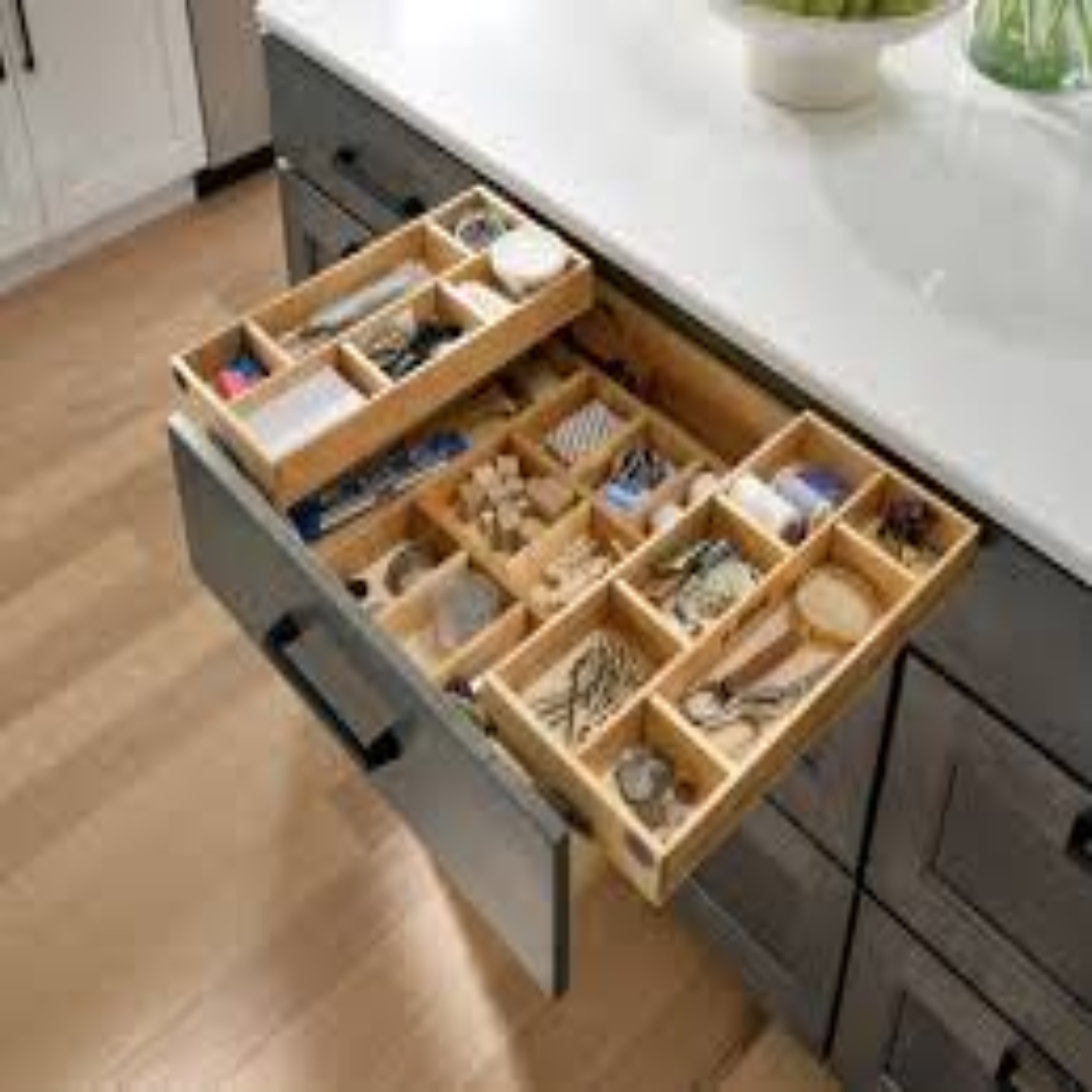 Drawer & Cabinet Organizers Designed for a Neat Minimalist Home