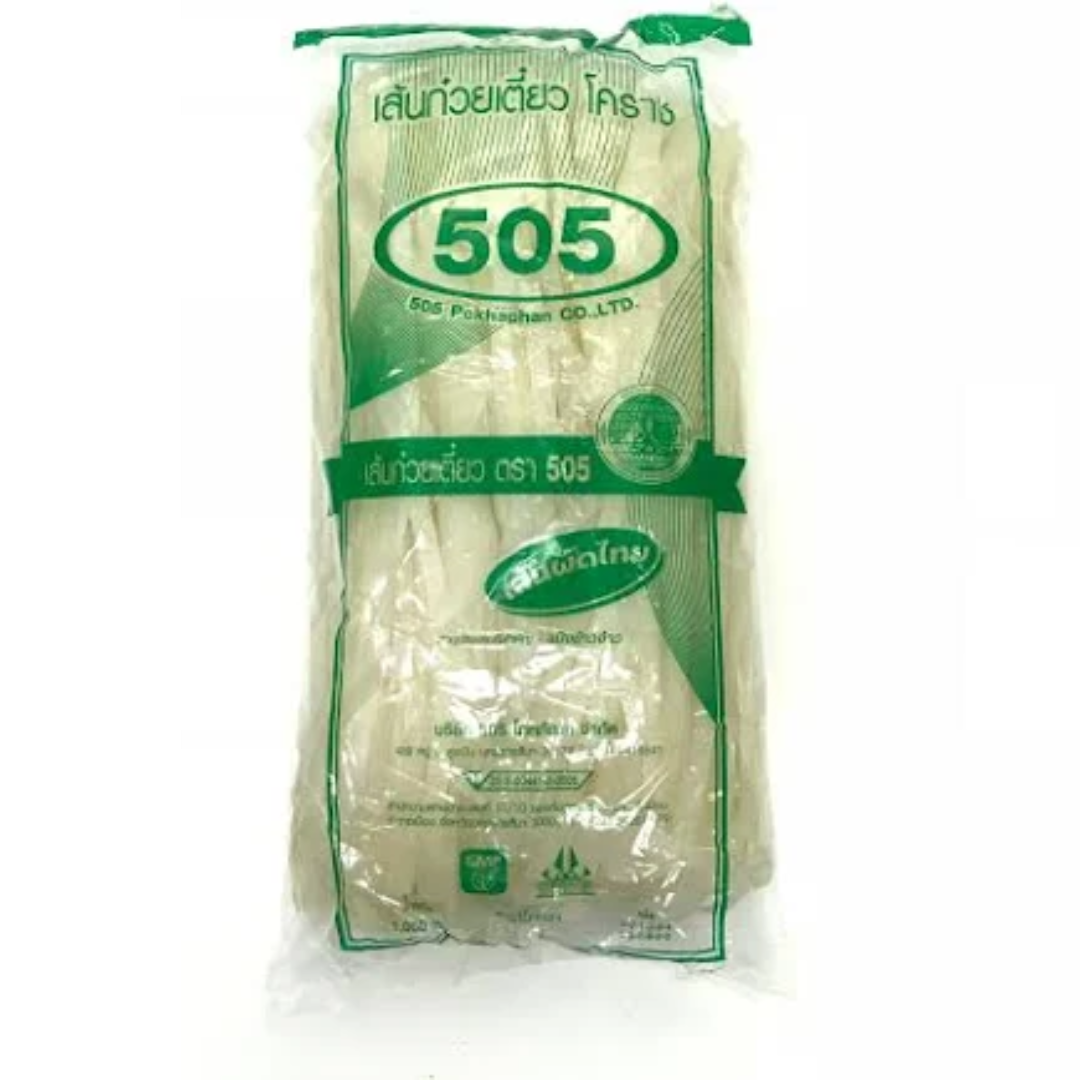 Thai Rice Noodles 500g for Smooth Soup and Pad Thai Taste