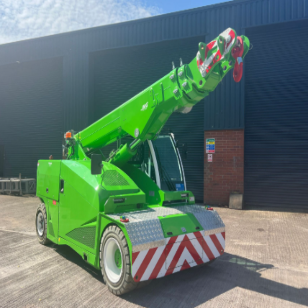 JMG MC100HY Crane For Safe Material Handling