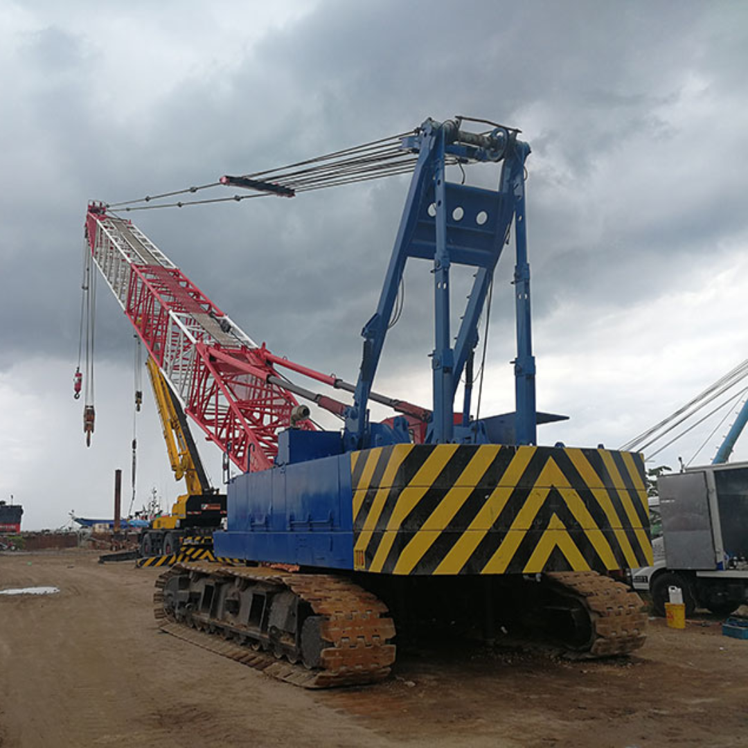 Crawler Crane Model 01 for Reliable Heavy Construction Work