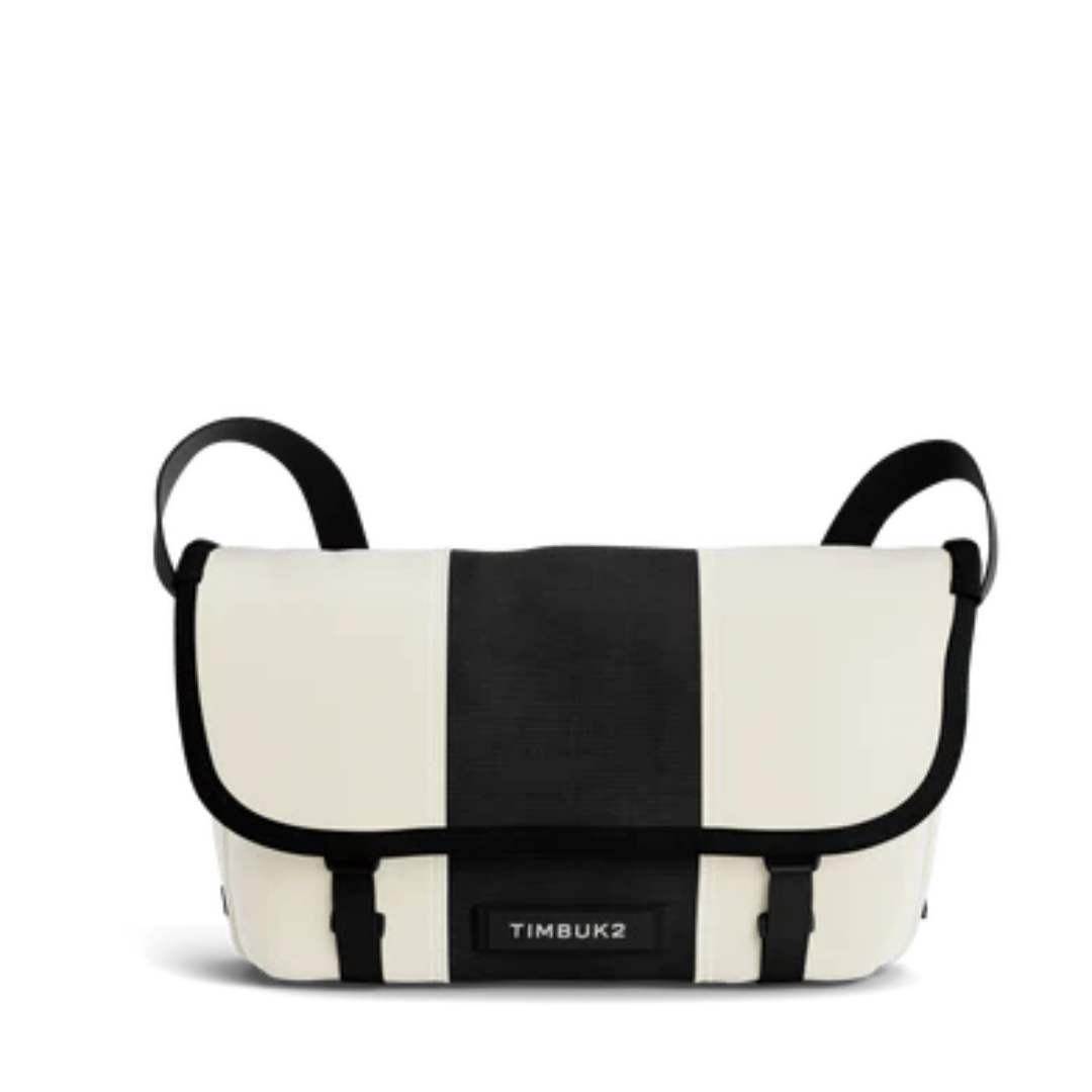 Classic Messenger Bag for Professional and Corporate Trade