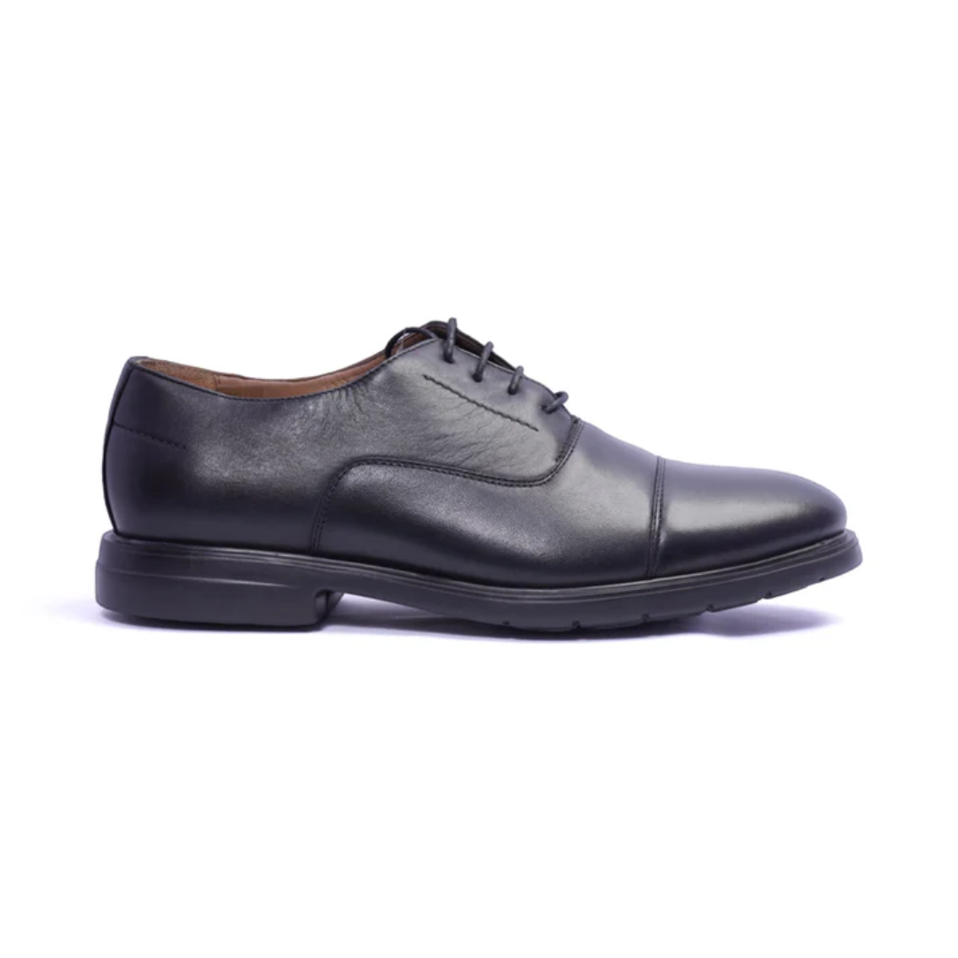 Comfort Plus Versatile Black Leather Oxford Shoes for Men with Premium Finish for Office and Events