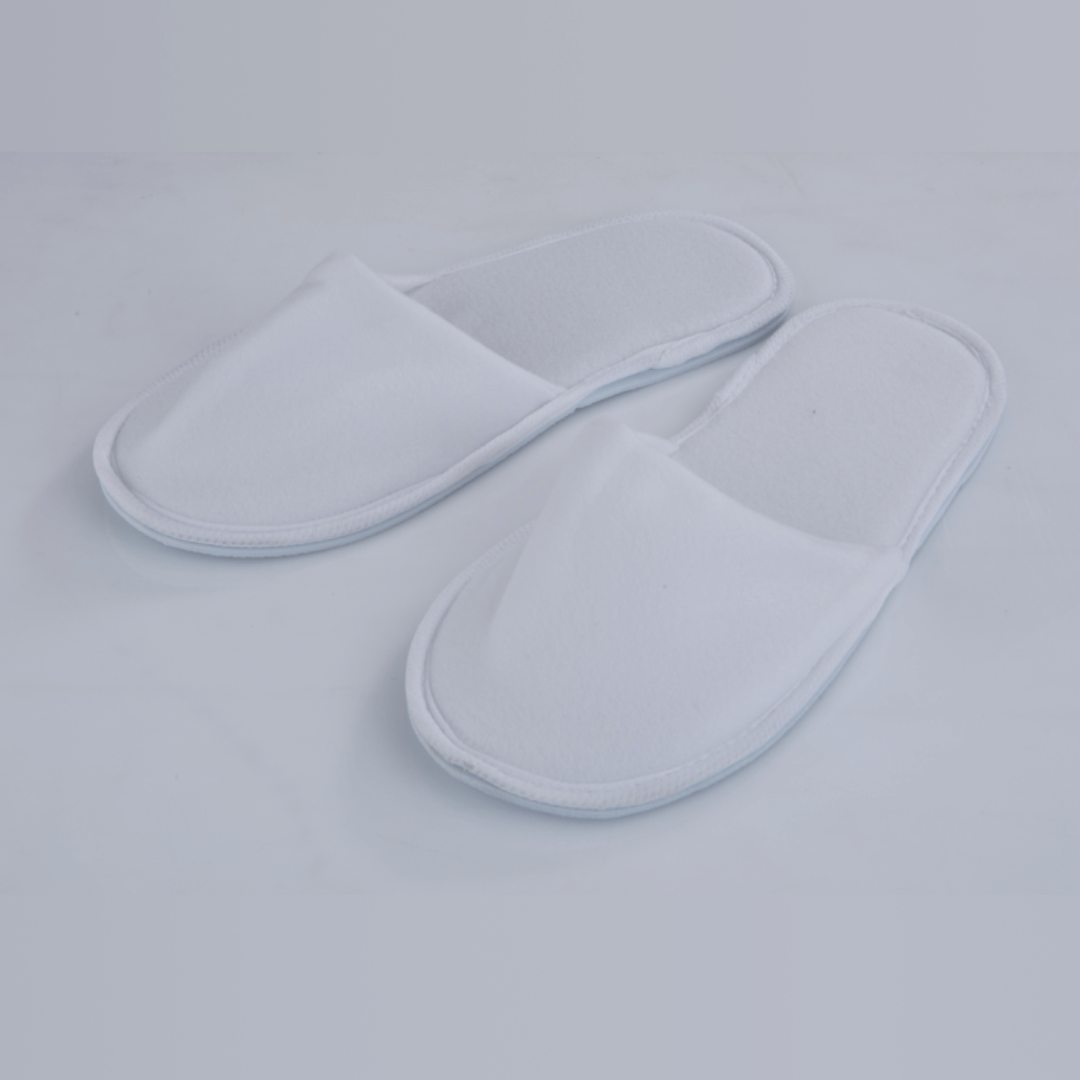 Spa Slippers Close Toe White Soft Comfortable Hotel Spa Footwear for Luxury Hospitality Use