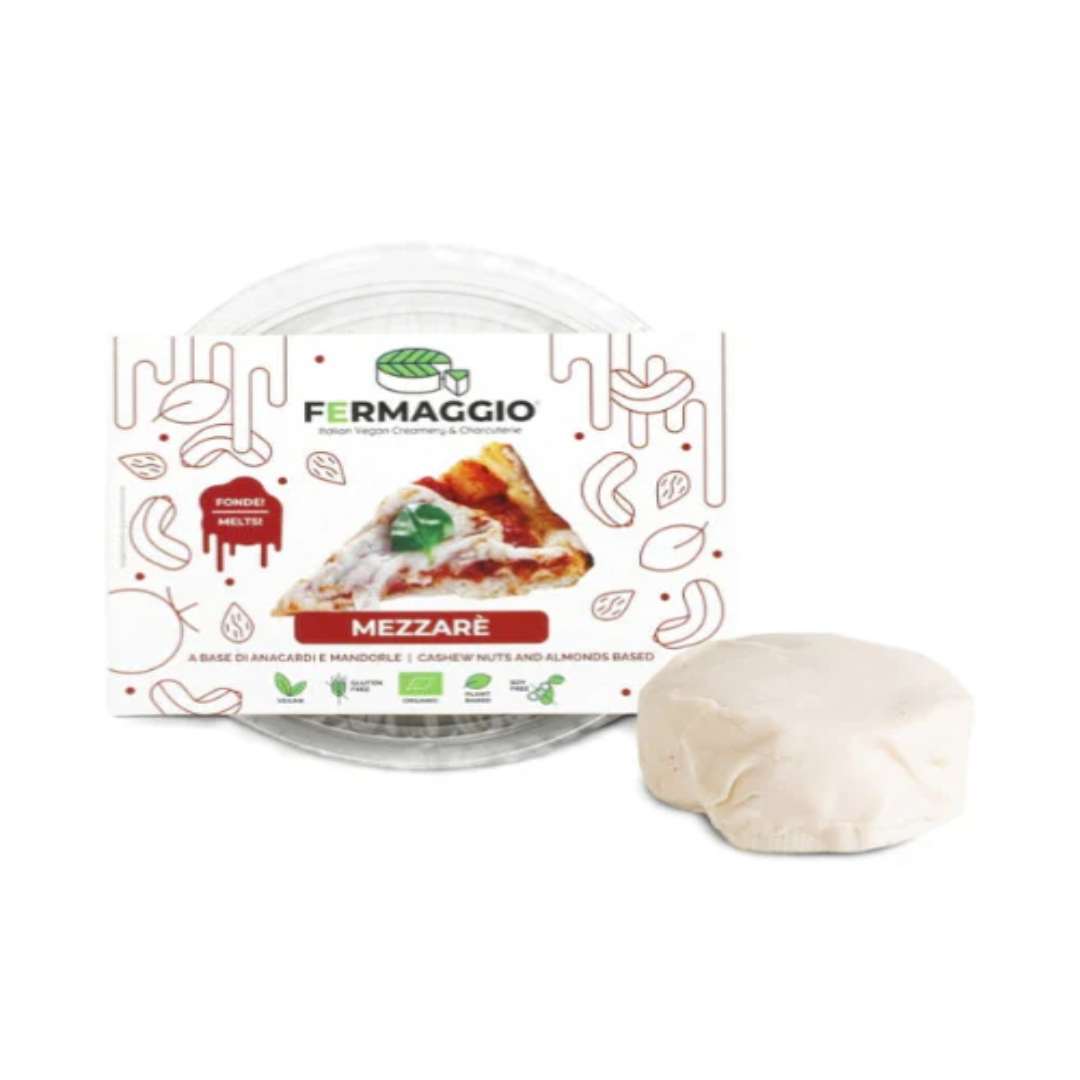 Fresh Mozzarella Cheese Soft Creamy Italian Cheese Perfect for Pizza Pasta Salads and Cooking Use