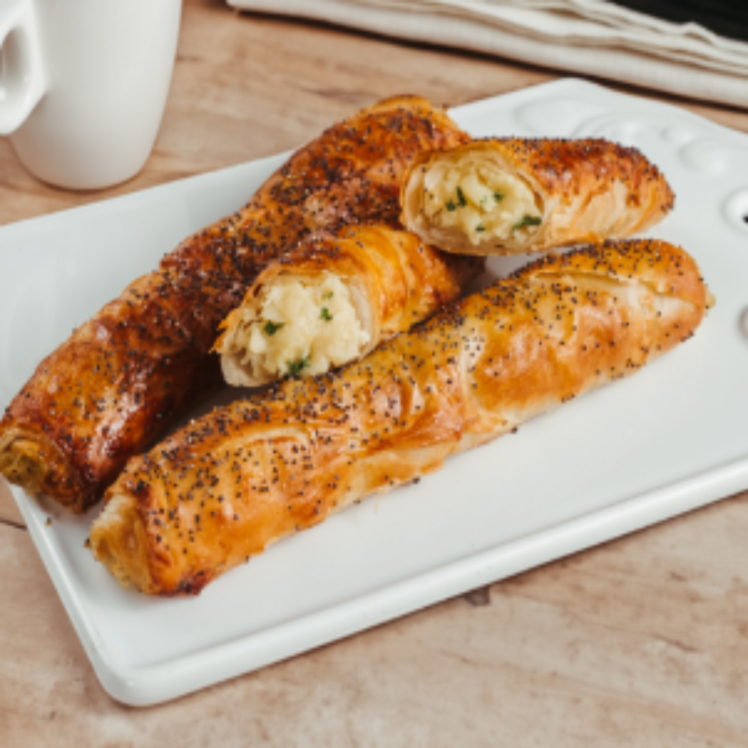 Crispy Potato Pastry Pencils Crunchy Snack Sticks Delicious Potato Filling Ready to Eat Snack