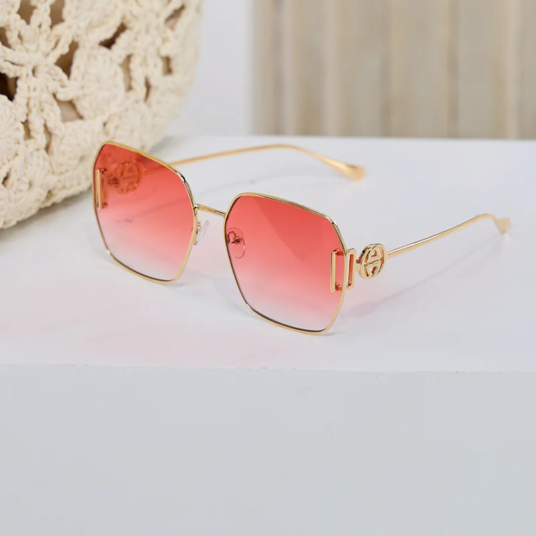 Stylish Fashion Sunglasses With Emblem Trendy UV Protection Eyewear for Men and Women