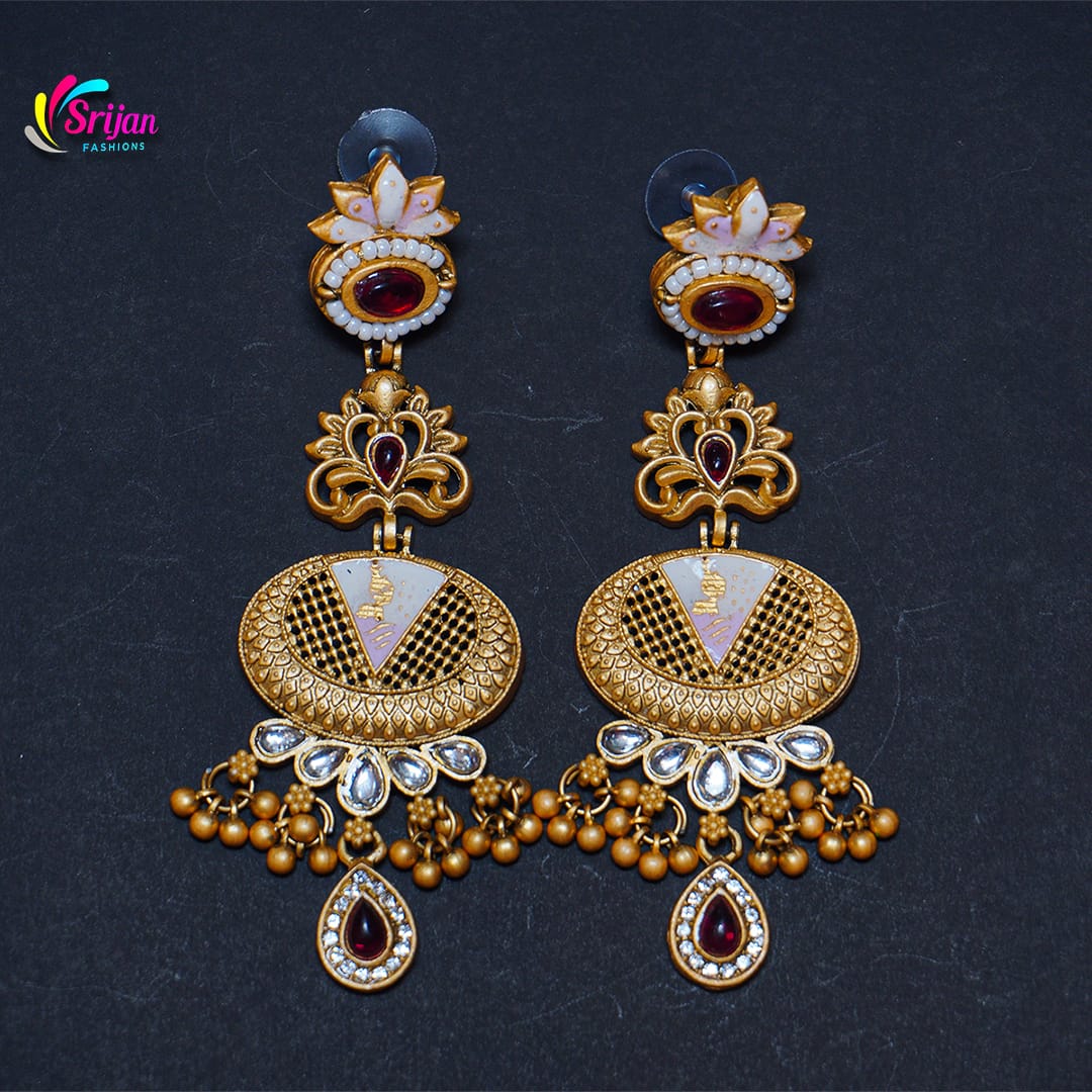 Elegance Earings