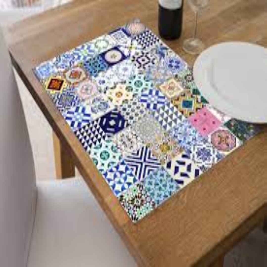 Mosaic Placemats Inspired by Artistic Tabletop Expressions