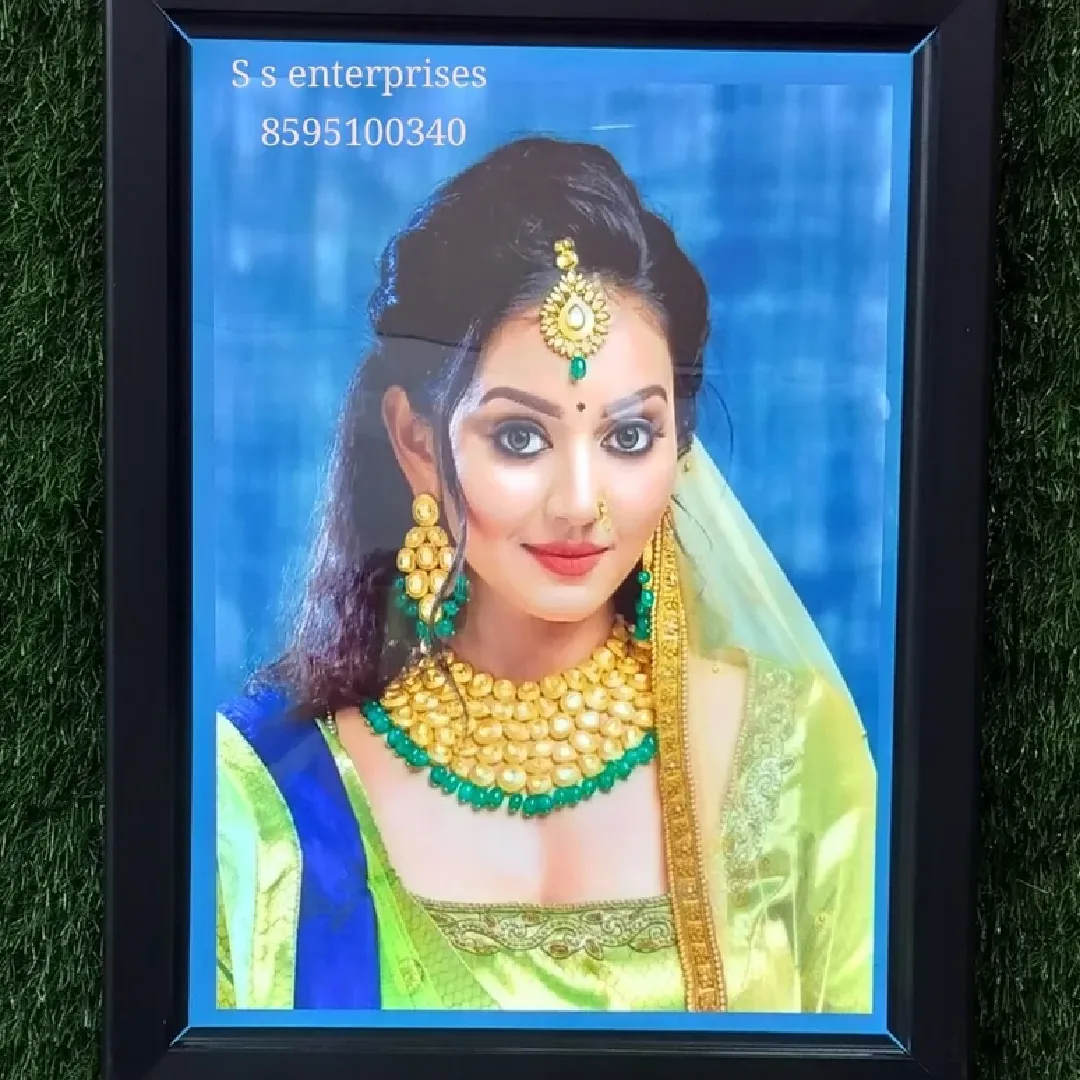 Acrylic Black Border Photo Frame Sleek & Modern Design